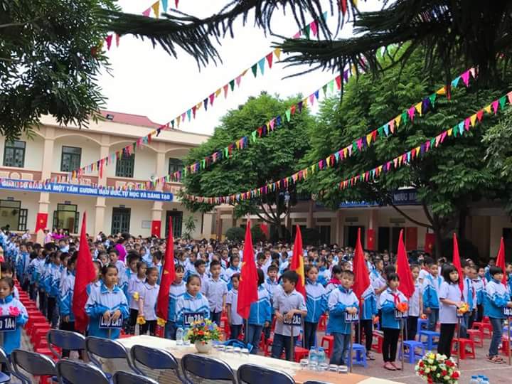 Hòa chung trong không khí cả nước chào mừng ngày Nhà giáo Việt Nam 20-11. Sáng ngày 20/11/2017, Trường tiểu học Nam Thanh tổ chức Lễ kỷ niệm 35 năm Ngày Nhà giáo Việt Nam (20/11/1982 - 20/11/2017).